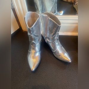 Silver Metallic Booties size 7.5. Never worn